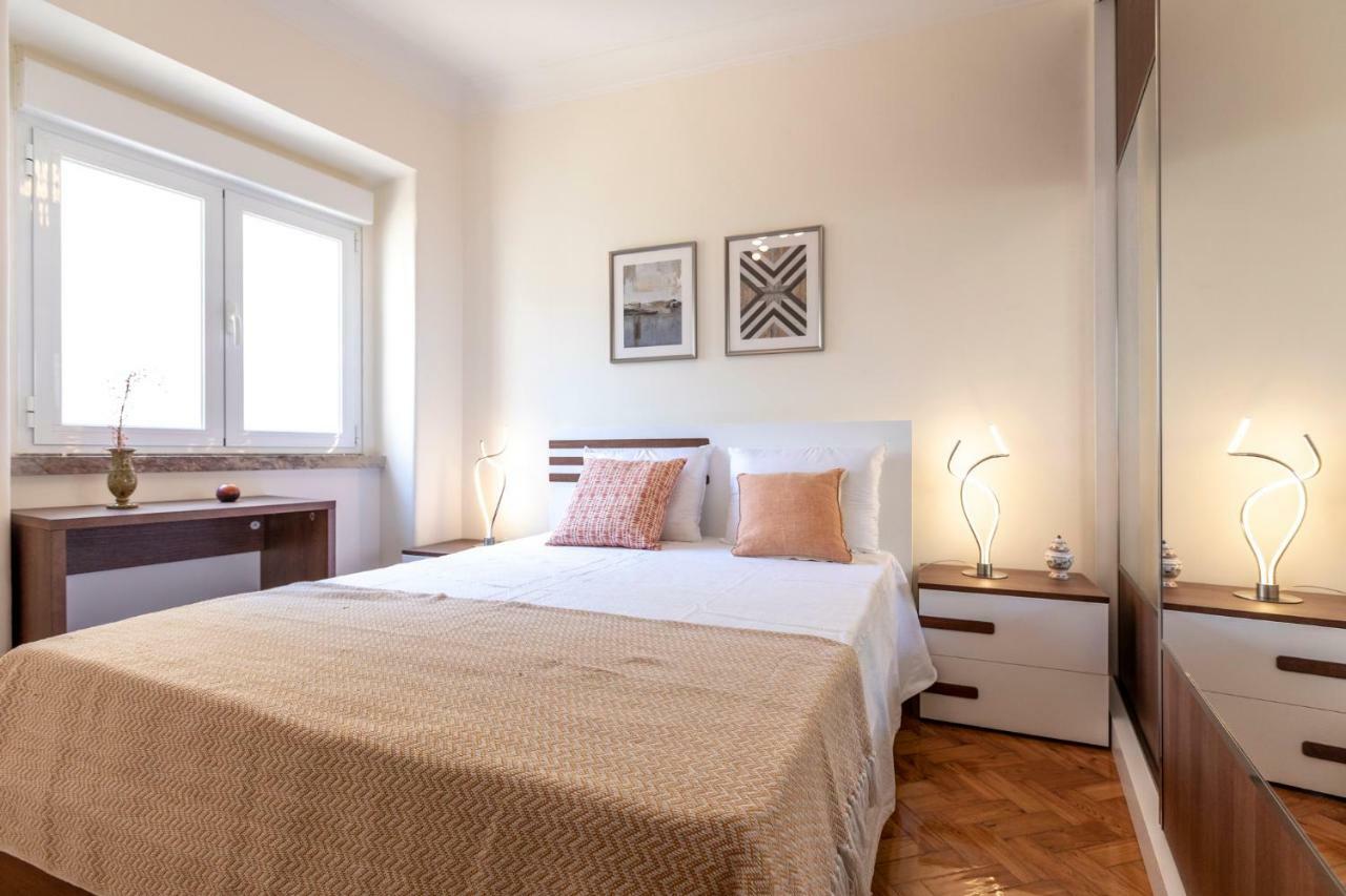 Like-Home-T3 Apt-Campolide, Near Amoreiras Mall Lisboa Εξωτερικό φωτογραφία